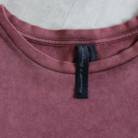 Men's Oversized Acid Washed Pocket Tee Shirt Brick Red NWOT - Picture 3 of 4